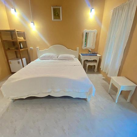 ลีลา โฮมสเตย์ Leela Homestay Chang Klang District المظهر الخارجي الصورة